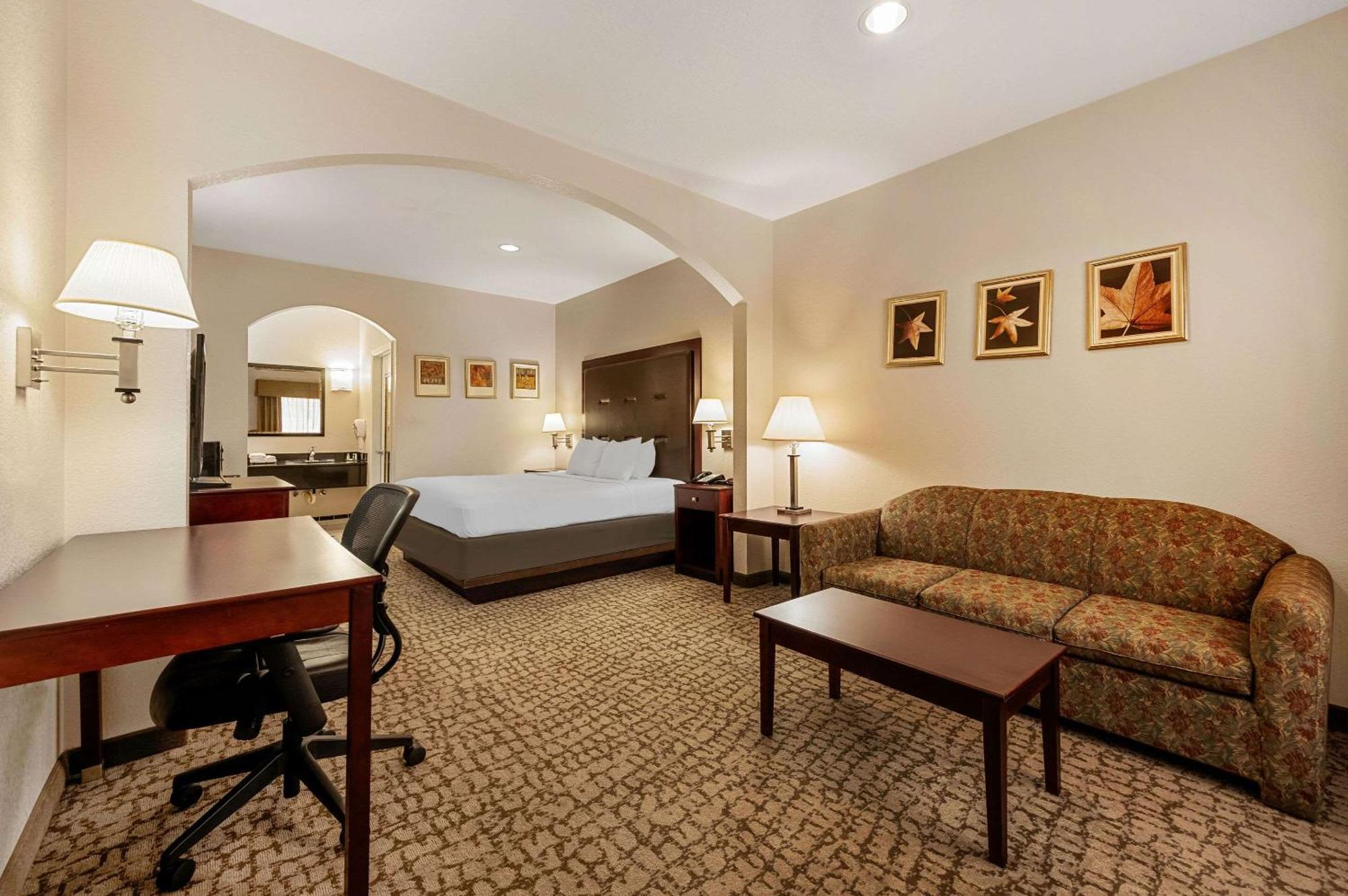 Quality Inn & Suites Cypress Exteriér fotografie